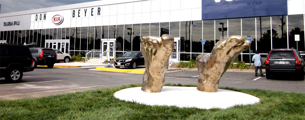 Dan Sternof Beyer - FEET - Bronze, 2010 - 01